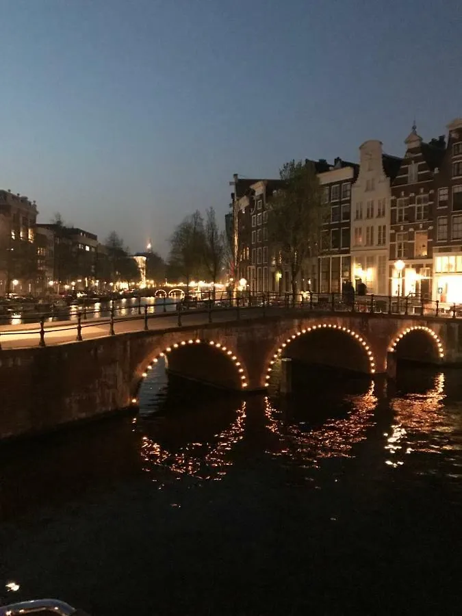 Couette-café Milkhouse Luxury Stay Amsterdam